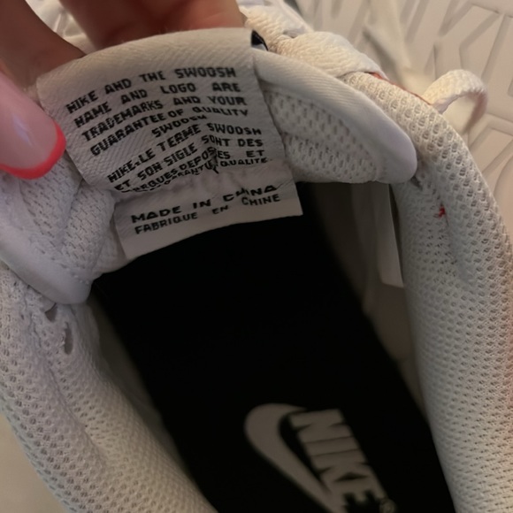 Authentic Nike dunks - Picture 4 of 6